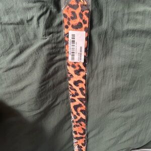 Wild Style Leopard Print Tie